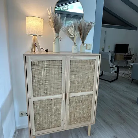 Salus Living - Haus-parkplatz-kamin-mosel Apartamento Coblença